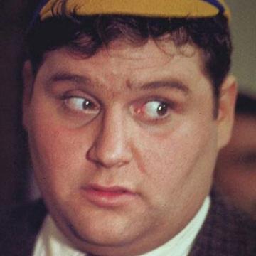 Lindsey Waters Porn Captions - Remembering the late actor Stephen Furst